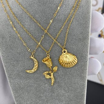 18K gold plated Stainless steel  "Seashells" necklace, Intensity